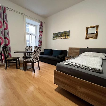 Charming 1Br Apartment Perfect For Long Stays Vídeň Exteriér fotografie
